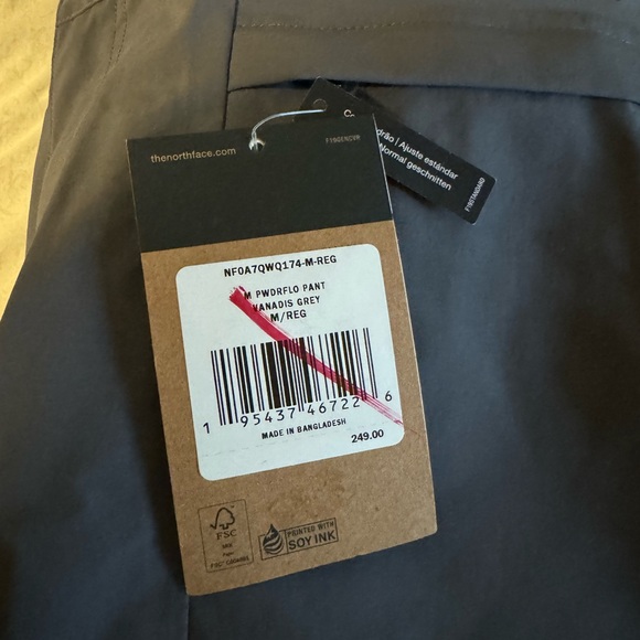 Men’s TNF Snow/Ski Pants - Picture 4 of 5